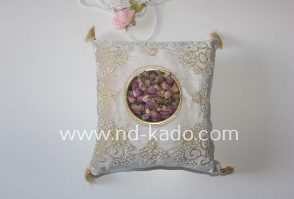 Henna kussen beige